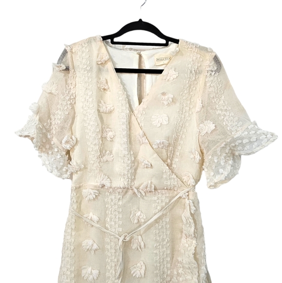 Bella Ella Moving On Textured Mini Dress - Picture 4 of 9